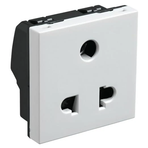 Myrius Legrand 6A 5 Pin Multi Socket 2M WH 673044